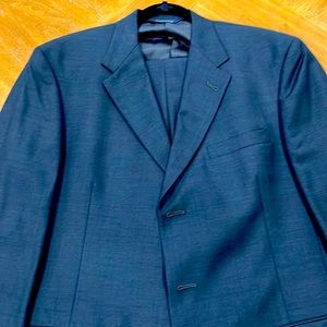 Burberry mens suit 42 long green/Grey cool color barely worn maybe 6 times.